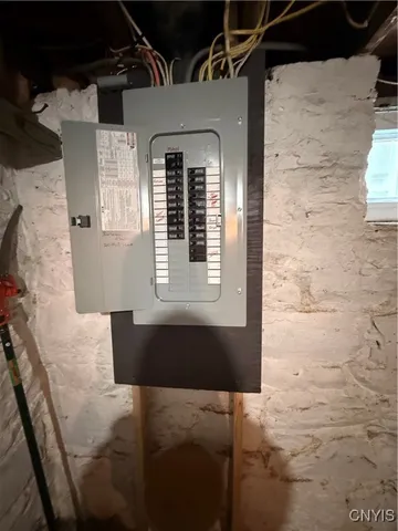 $98,900 | 147 East Matson Avenue, Syracuse, NY 13205