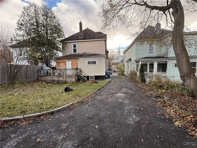 $98,900 | 147 East Matson Avenue, Syracuse, NY 13205
