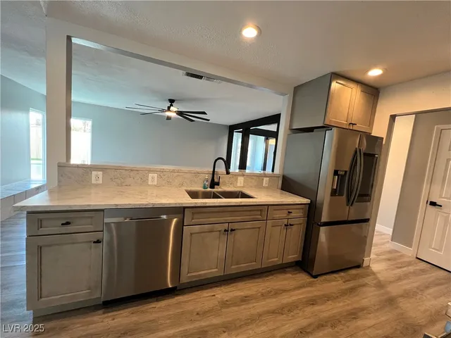 $3,600 | 3140 Hebard Drive, Las Vegas, NV 89121
