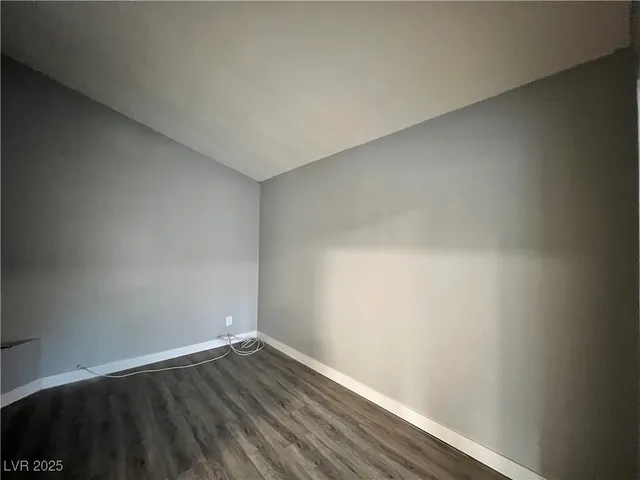 $3,600 | 3140 Hebard Drive, Las Vegas, NV 89121