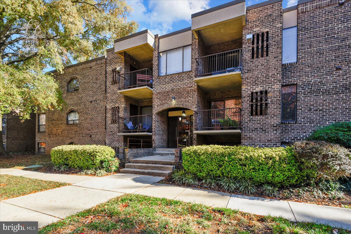 140 Georgetown Road, Unit 11 Annapolis, MD 21403 - Photo 1 of 42 Fairwinds of Annapolis Condominium