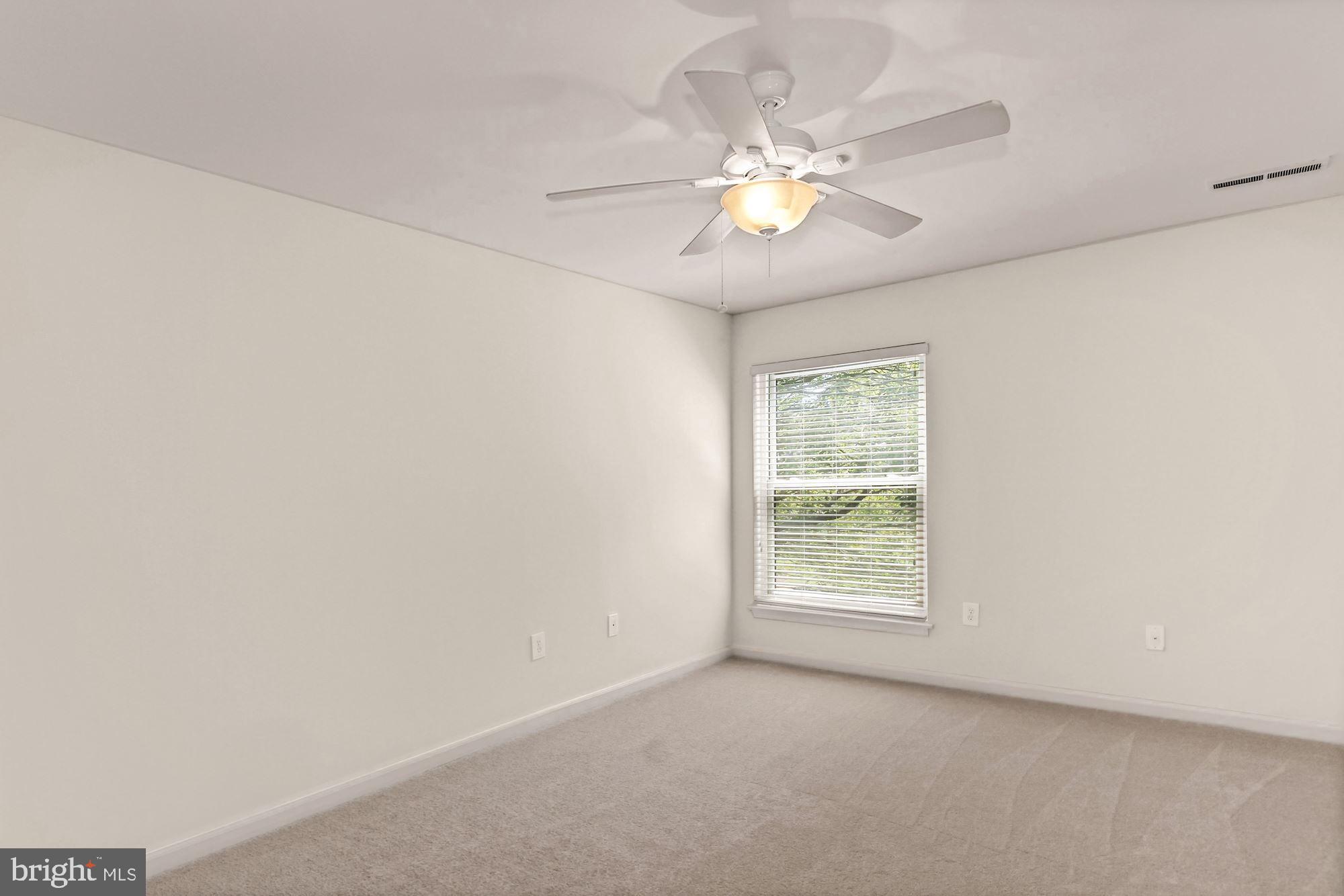 140 Georgetown Road, Unit 11 Annapolis, MD 21403 - Photo 24 of 42 Oversized for all Your Stuff