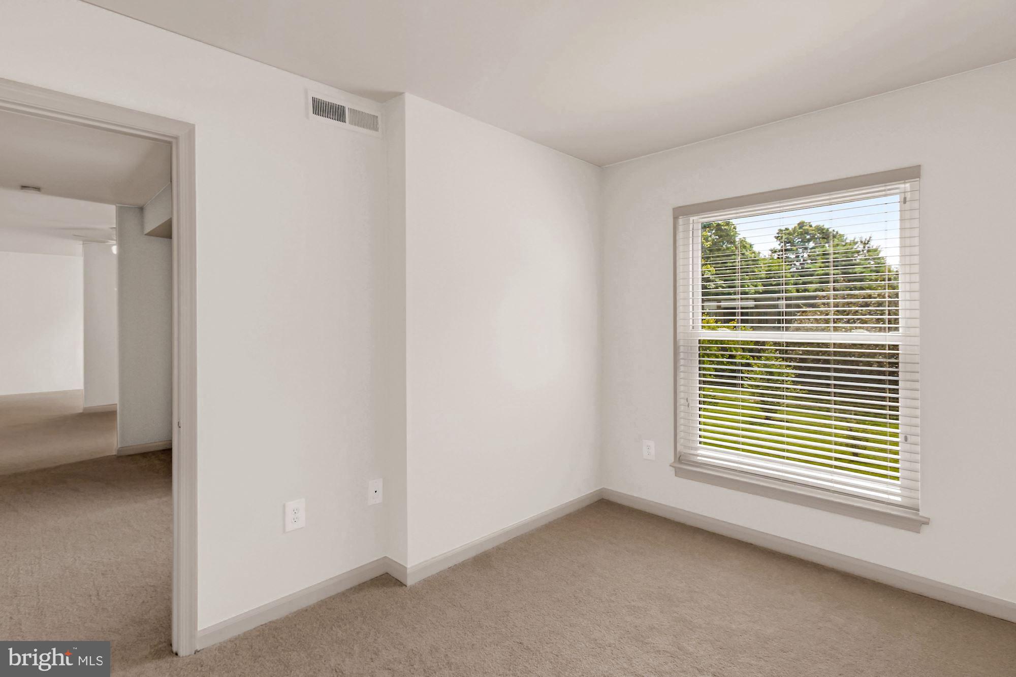 140 Georgetown Road, Unit 11 Annapolis, MD 21403 - Photo 31 of 42 Third Bedroom