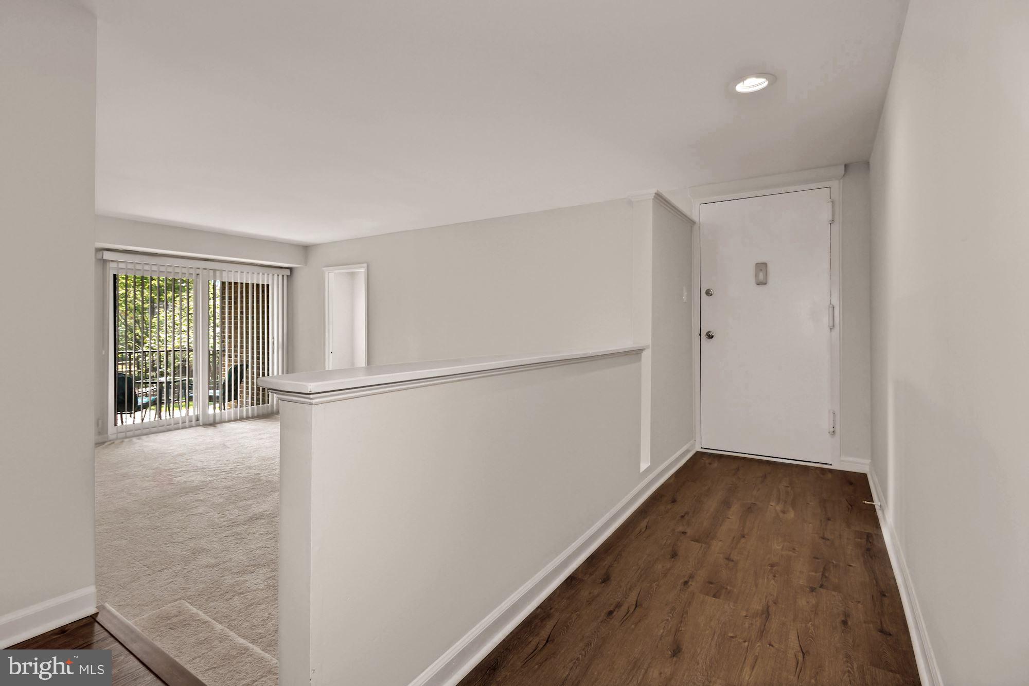 140 Georgetown Road, Unit 11 Annapolis, MD 21403 - Photo 4 of 42 Luxury Vinyl Foyer