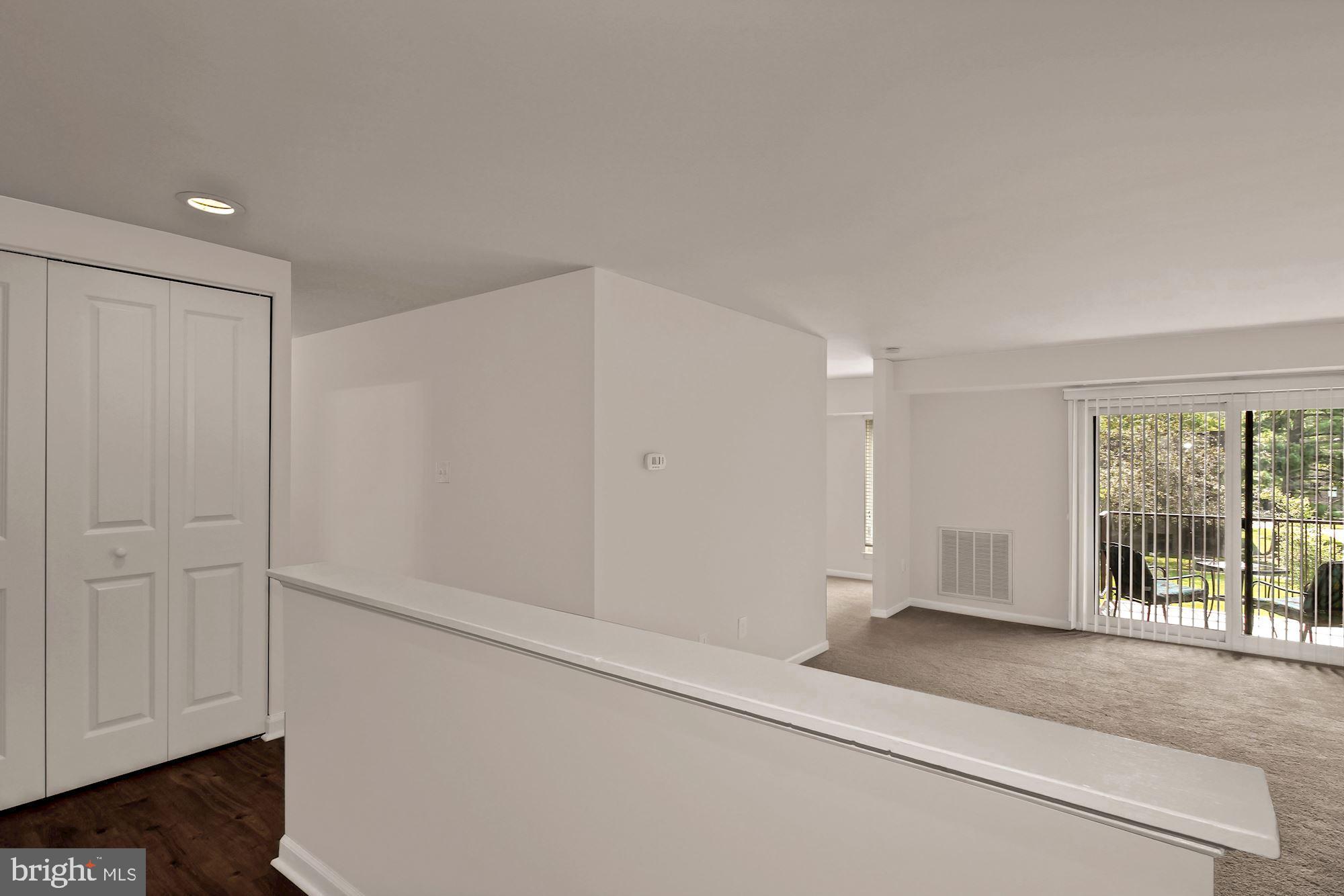 140 Georgetown Road, Unit 11 Annapolis, MD 21403 - Photo 5 of 42 Foyer