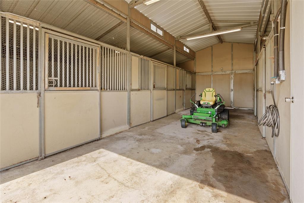 9213 Wilson Road Pilot Point, TX 76258 - Photo 36 of 38 9213 Wilson Road, Pilot Point, TX 76258 - stable - View of stable