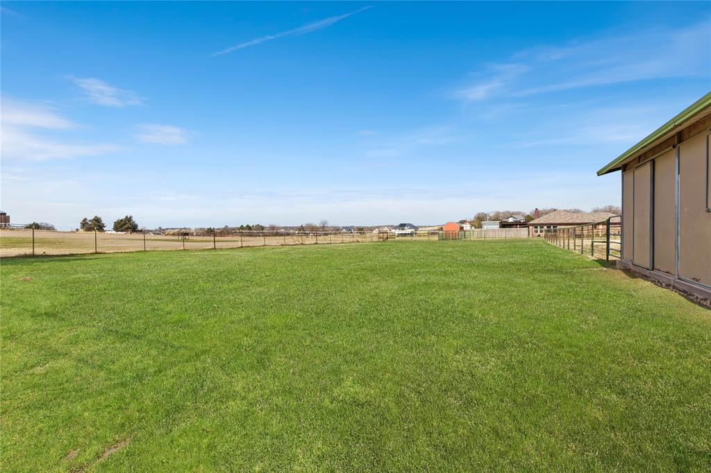 9213 Wilson Road Pilot Point, TX 76258 - Photo 37 of 38 9213 Wilson Road, Pilot Point, TX 76258 - lot - View of yard