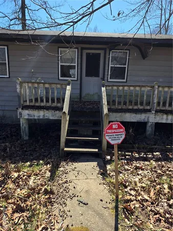 $49,900 | 12496 Eveningshade Road, Plato, MO 65552