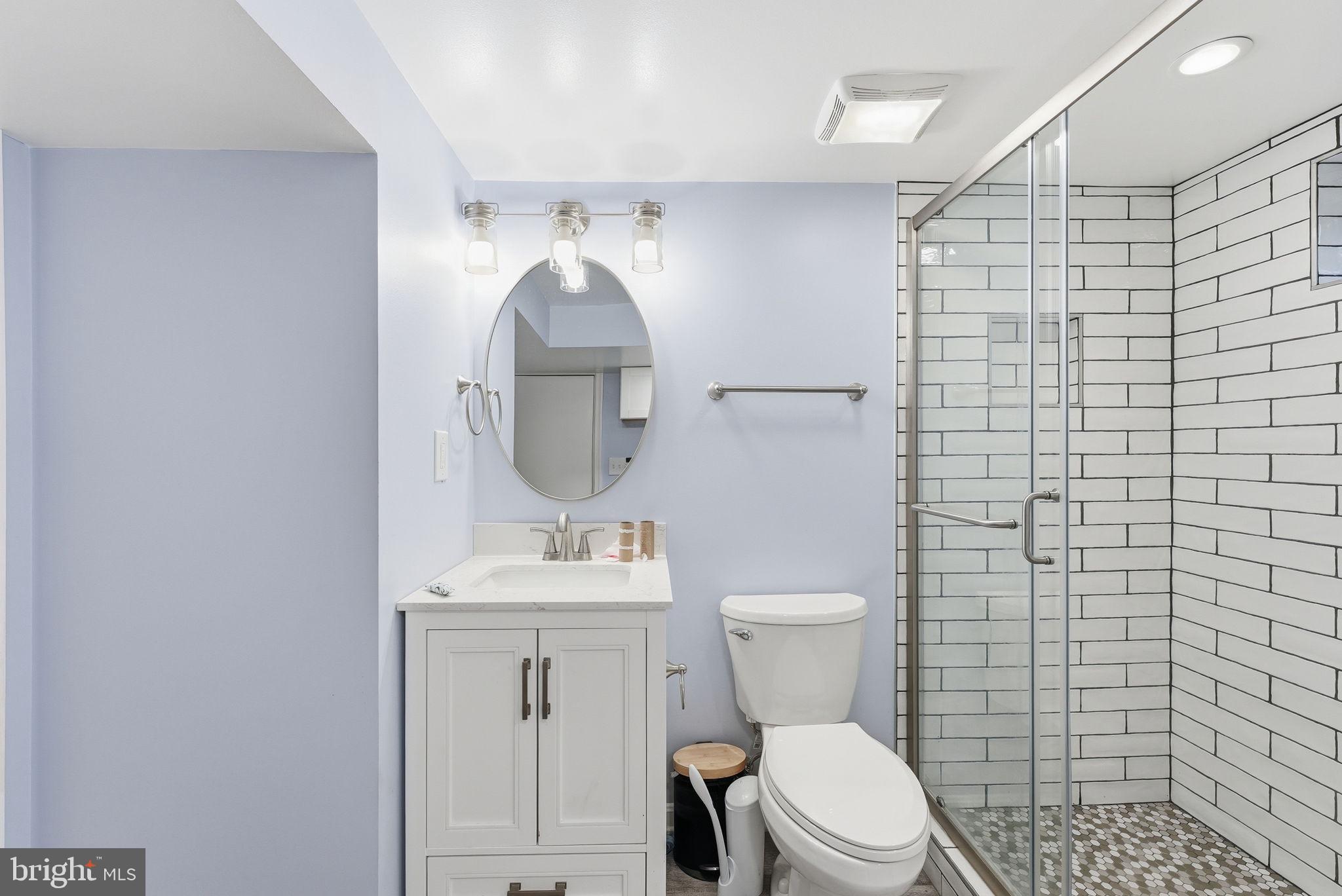5935 Williamsburg Road Alexandria, VA 22303 - Photo 12 of 15