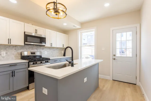 $195,000 | 321 South Macon Street, Baltimore, MD 21224