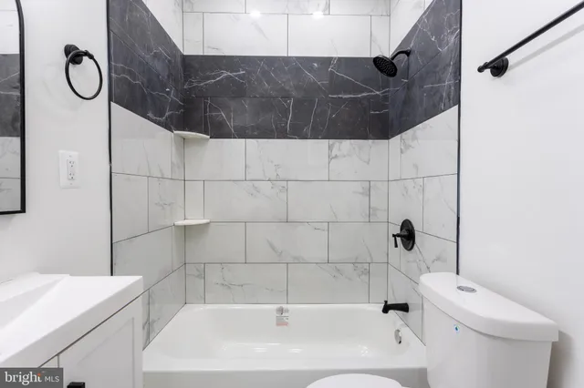 $195,000 | 321 South Macon Street, Baltimore, MD 21224