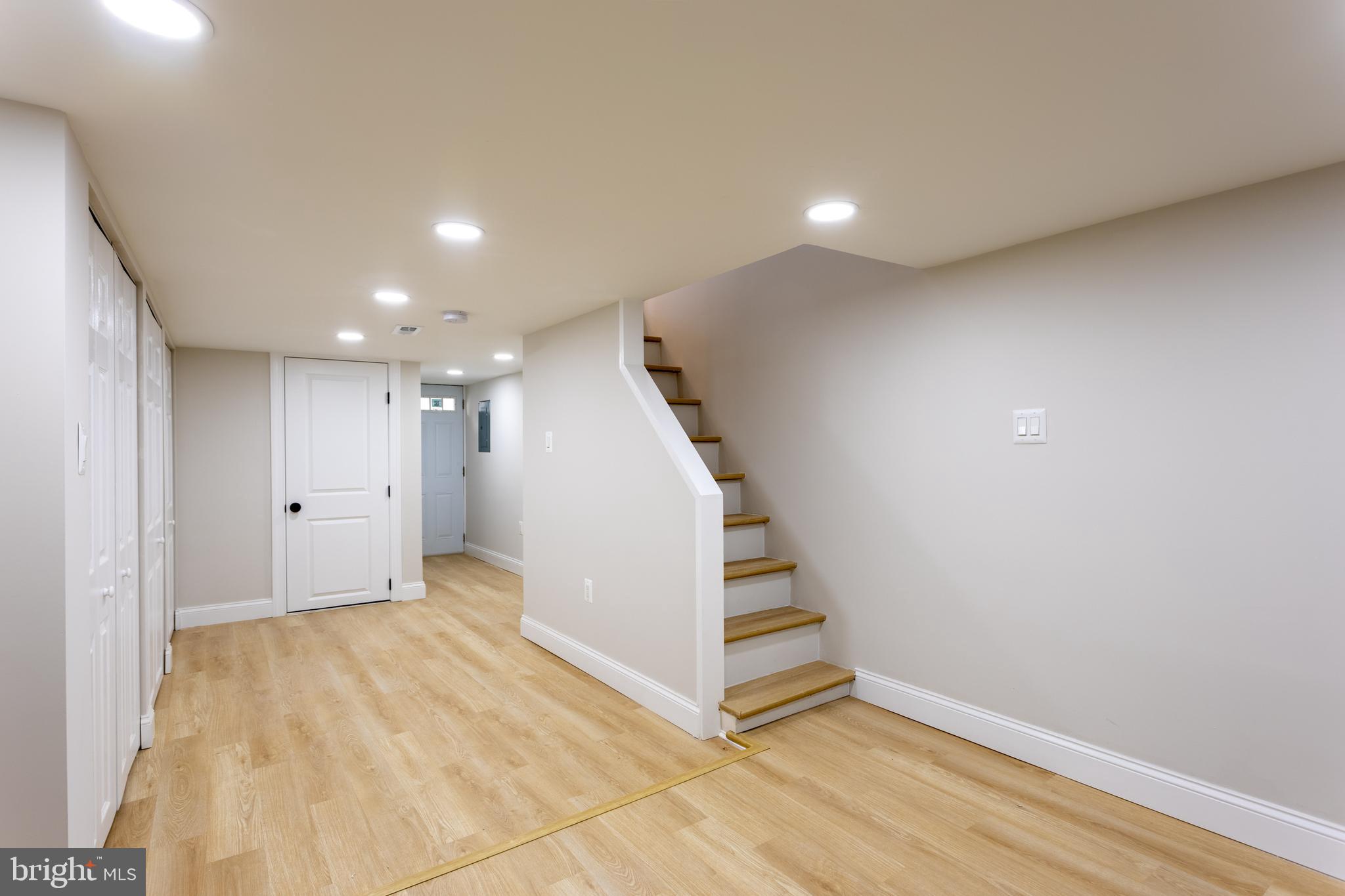 321 South Macon Street Baltimore, MD 21224 - Photo 24 of 44