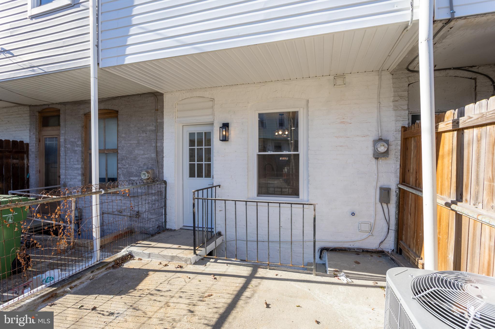 321 South Macon Street Baltimore, MD 21224 - Photo 28 of 44