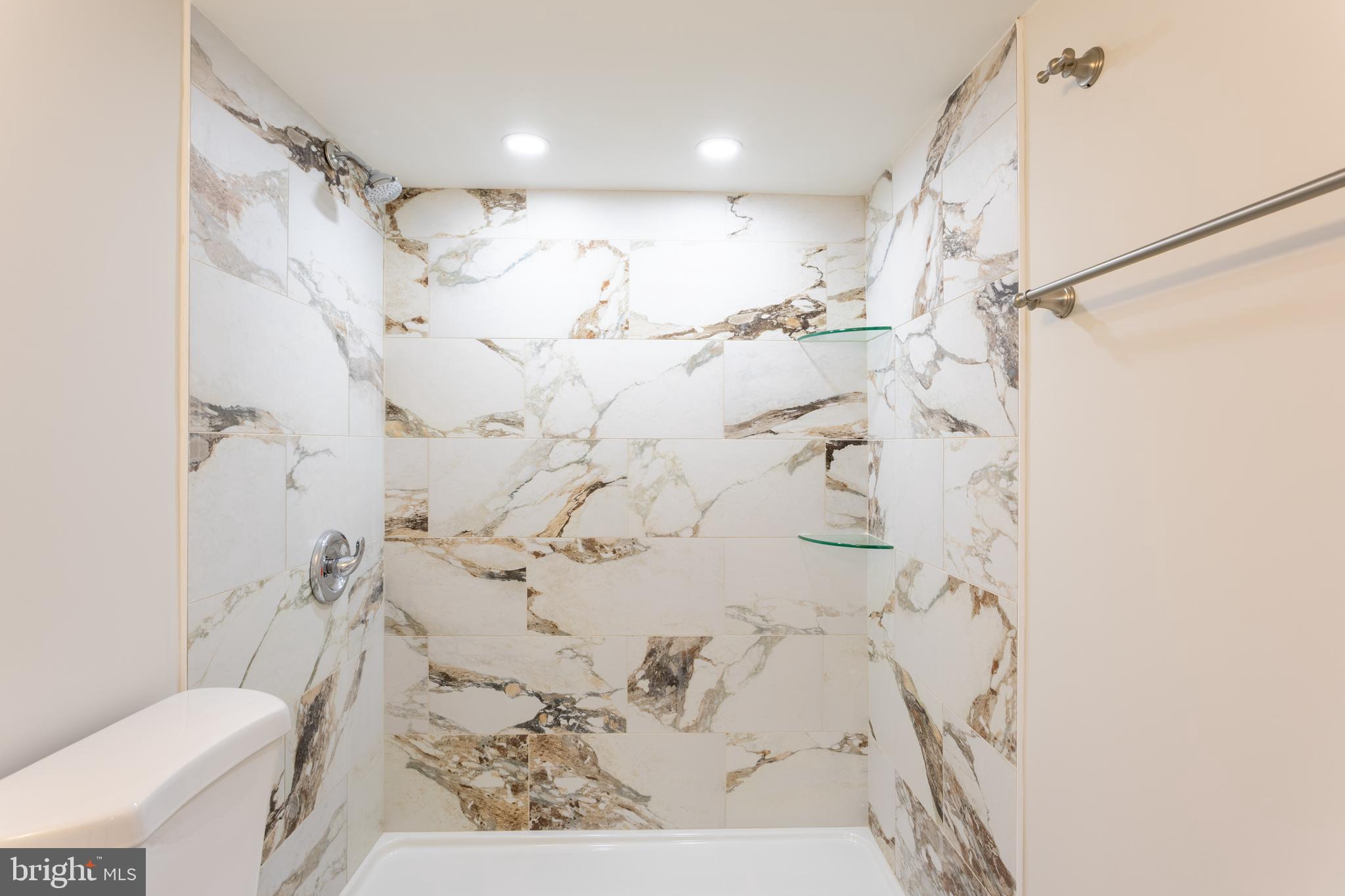 321 South Macon Street Baltimore, MD 21224 - Photo 35 of 44