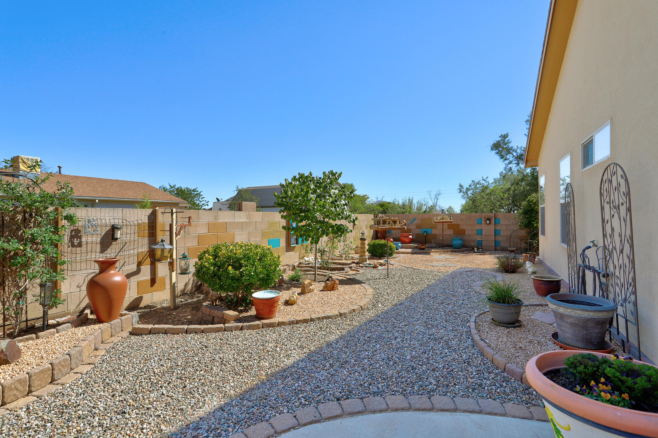 758 Redwood Street Southwest Rio Rancho, NM 87124 - Photo 22 of 25 Gallery Image 22