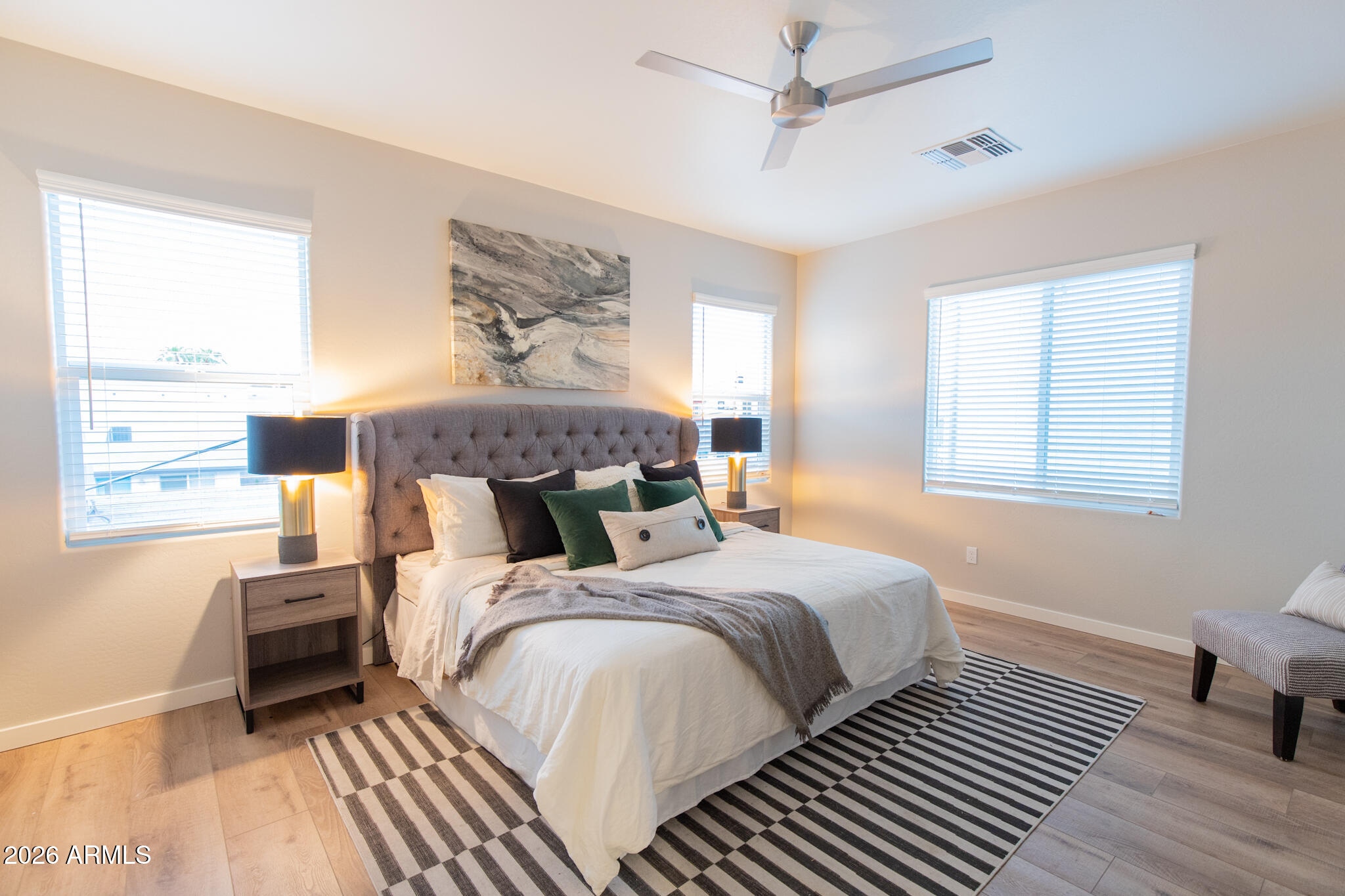 3705 East Flower Street Phoenix, AZ 85018 - Photo 15 of 15 20