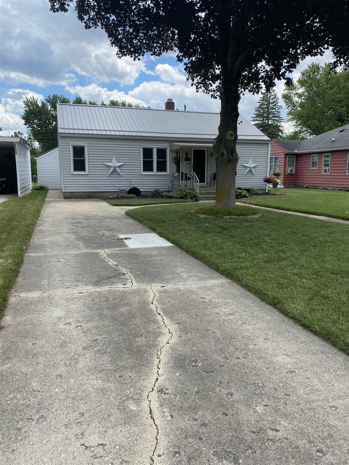 1015 East 9th Street Rochester, IN 46975 - Photo 3 of 26