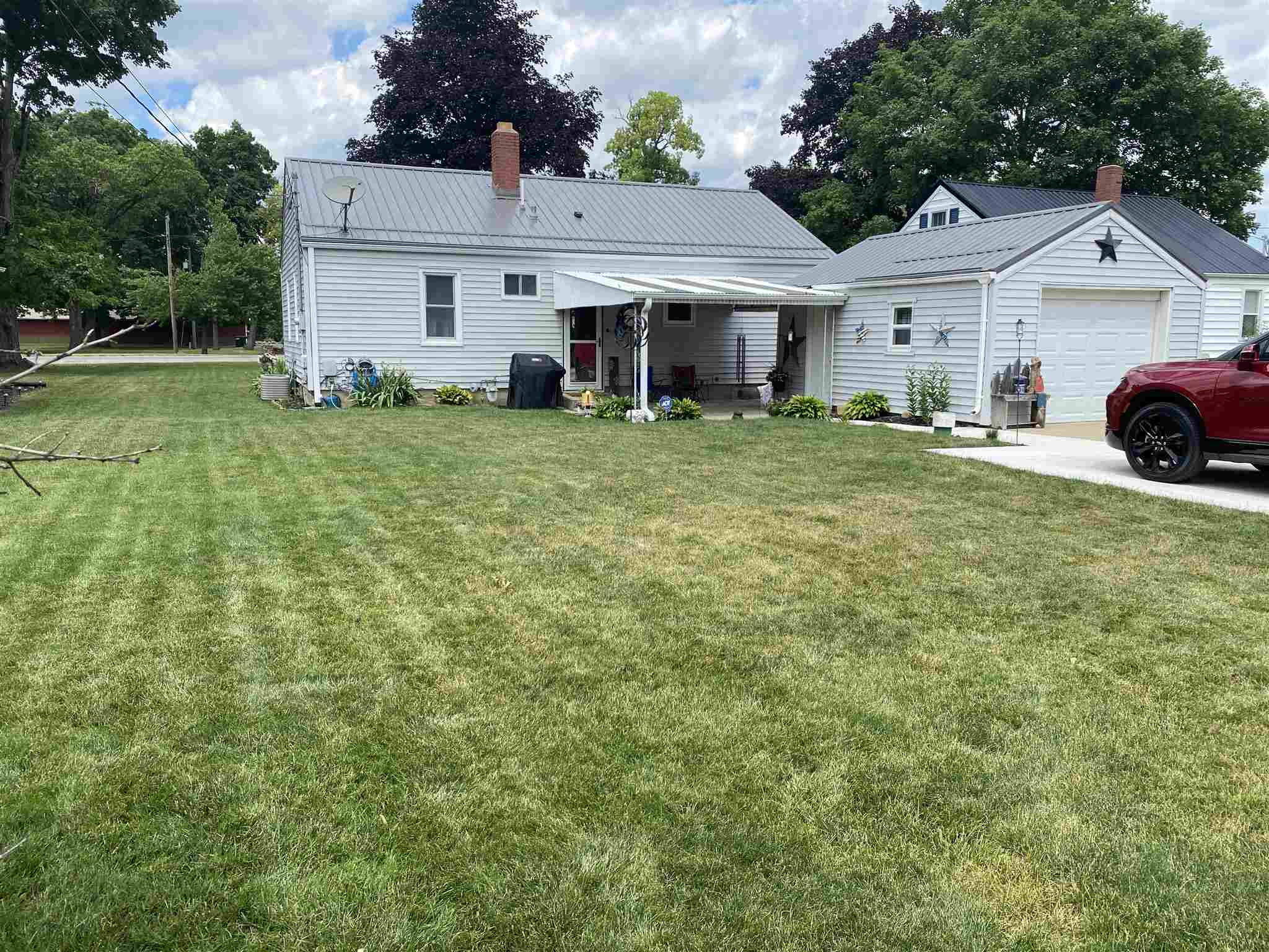 1015 East 9th Street Rochester, IN 46975 - Photo 6 of 26