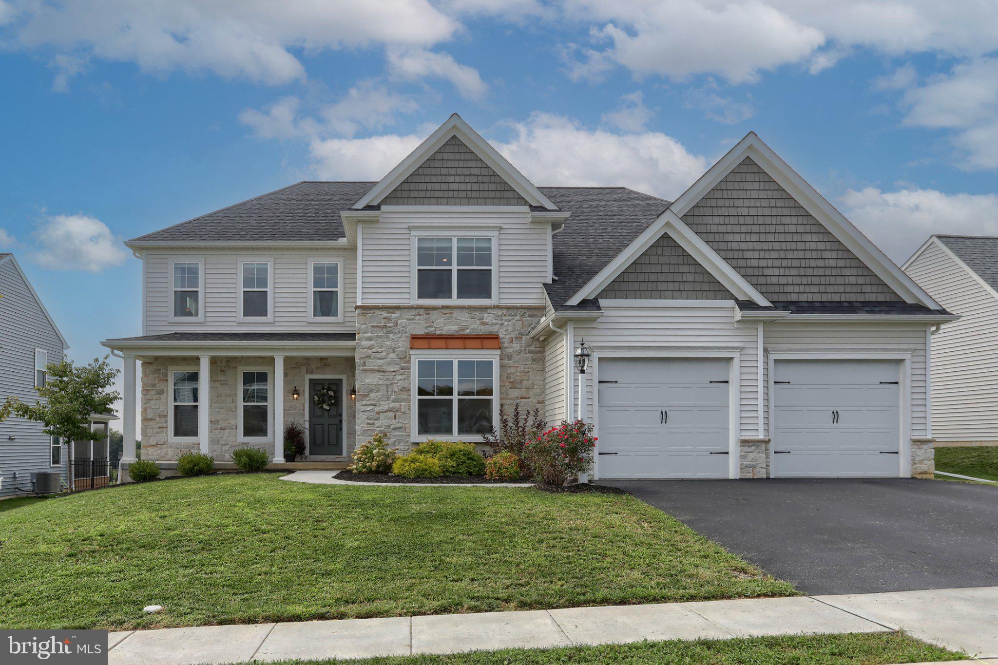 405 Royal Hunt Way Lititz, PA 17543 - Photo 1 of 53 Gallery Image 1