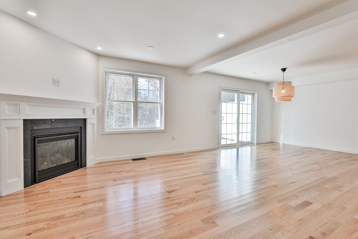 51 Forestedge Way Manchester, NH 03102 - Photo 22 of 37 Gallery Image 22