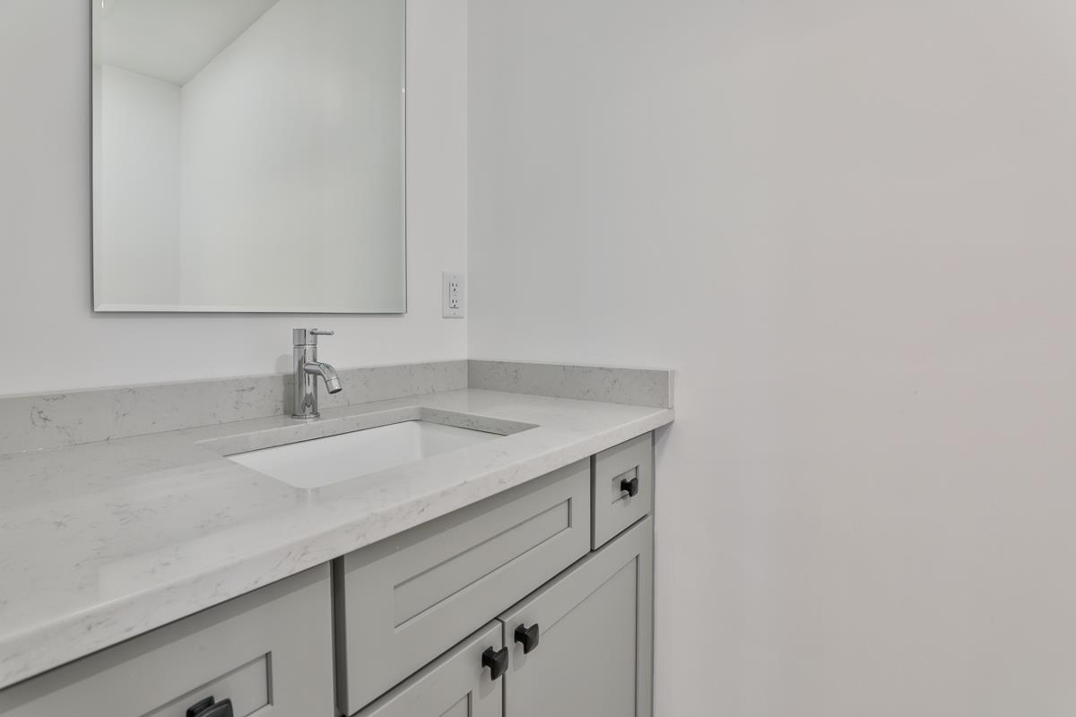 51 Forestedge Way Manchester, NH 03102 - Photo 25 of 37 Gallery Image 25