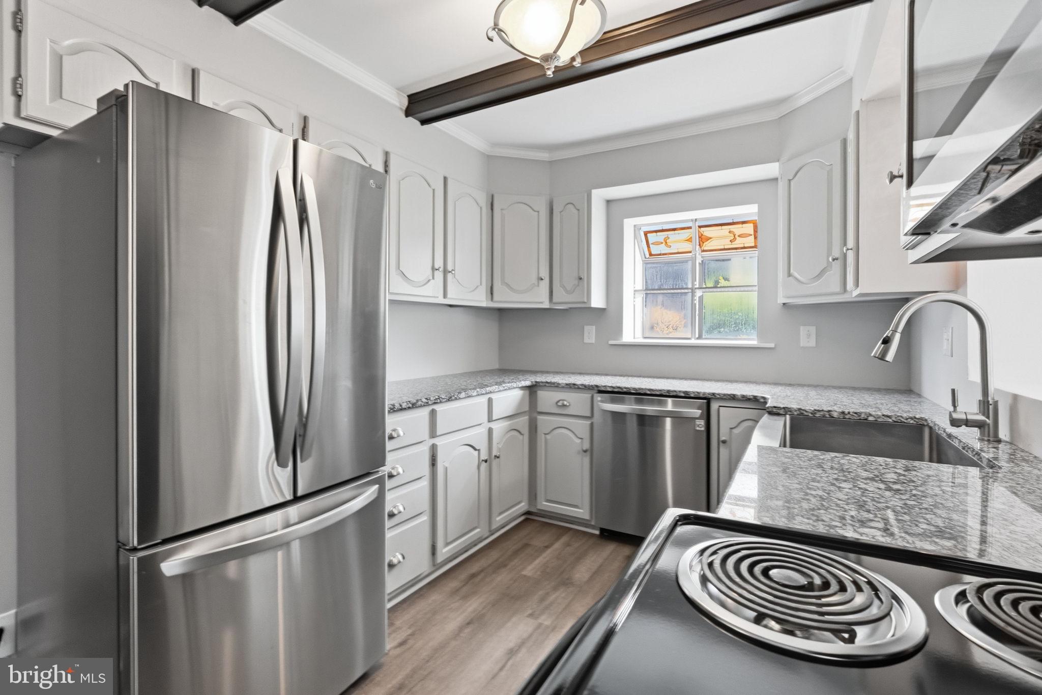 152 Treaty Road Drexel Hill, PA 19026 - Photo 10 of 31 Kitchen