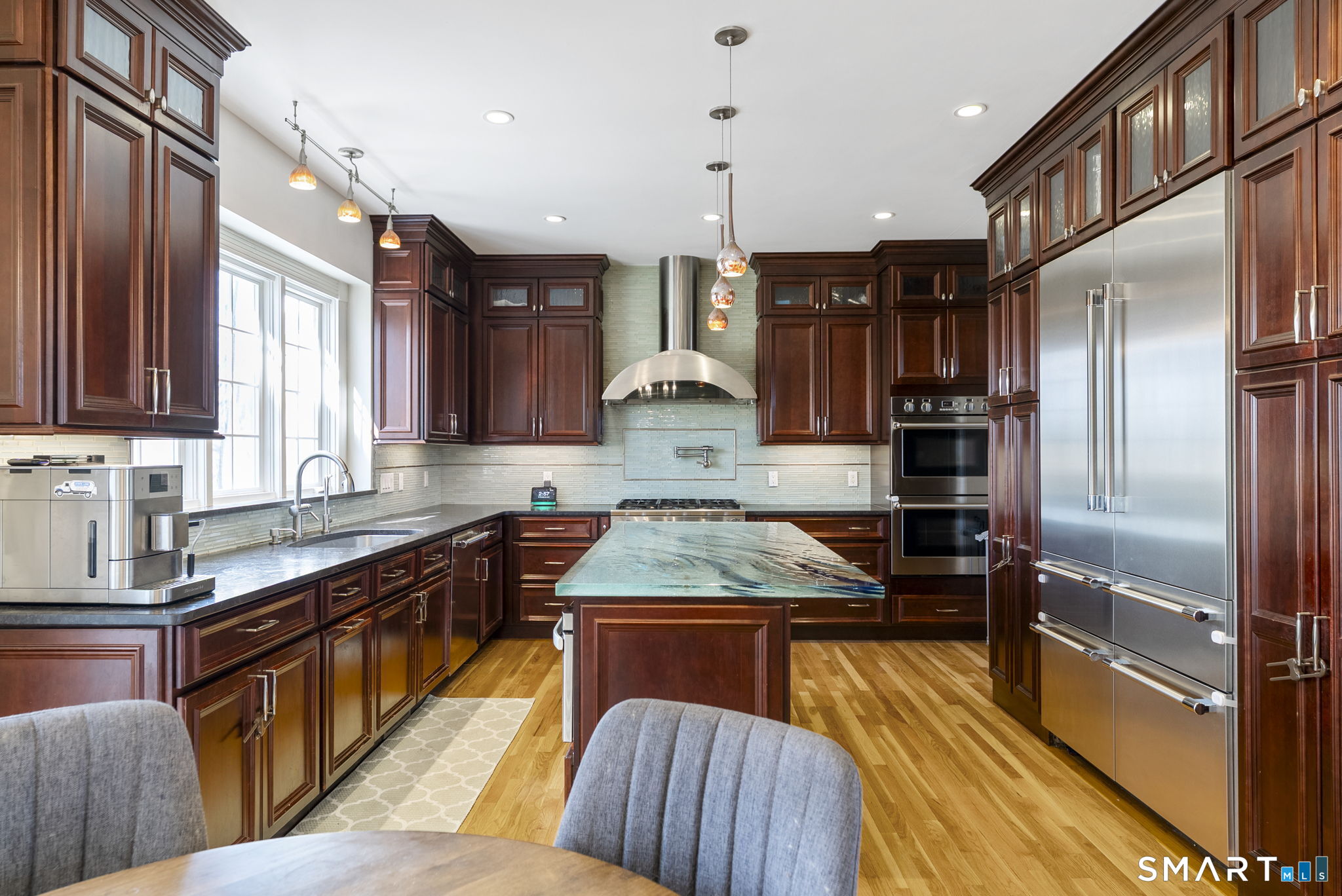 76 Lofgren Road Avon, CT 06001 - Photo 23 of 40