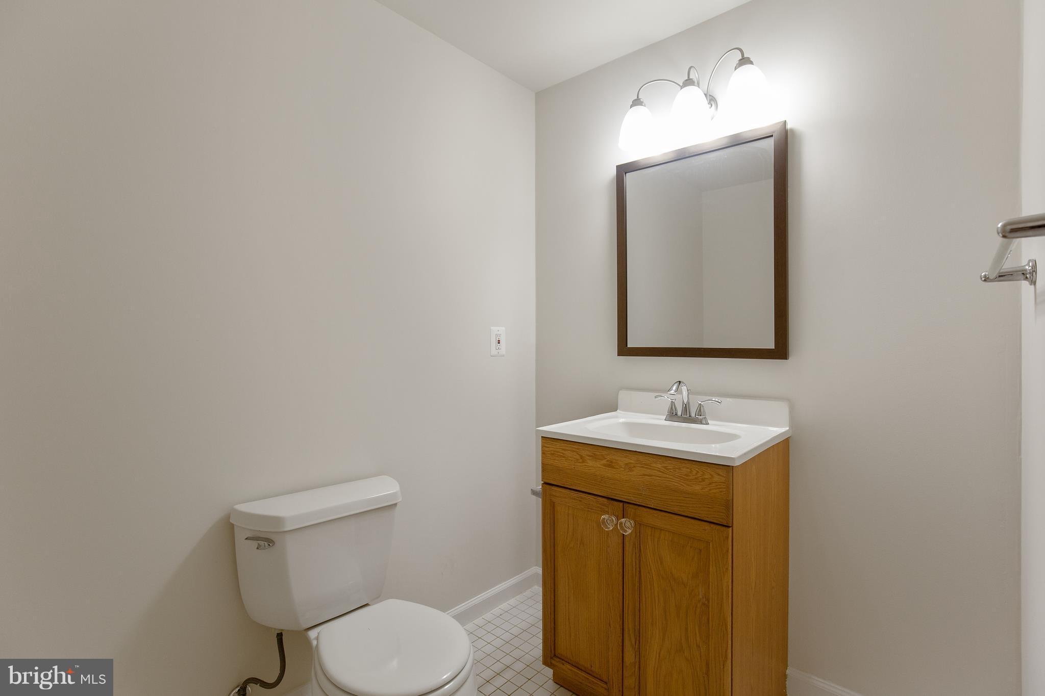 7534 Aspenpark Road Lorton, VA 22079 - Photo 13 of 29 Bath
