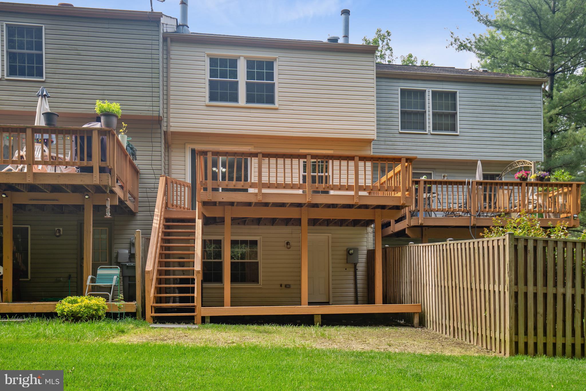 7534 Aspenpark Road Lorton, VA 22079 - Photo 29 of 29 Exterior (Rear)