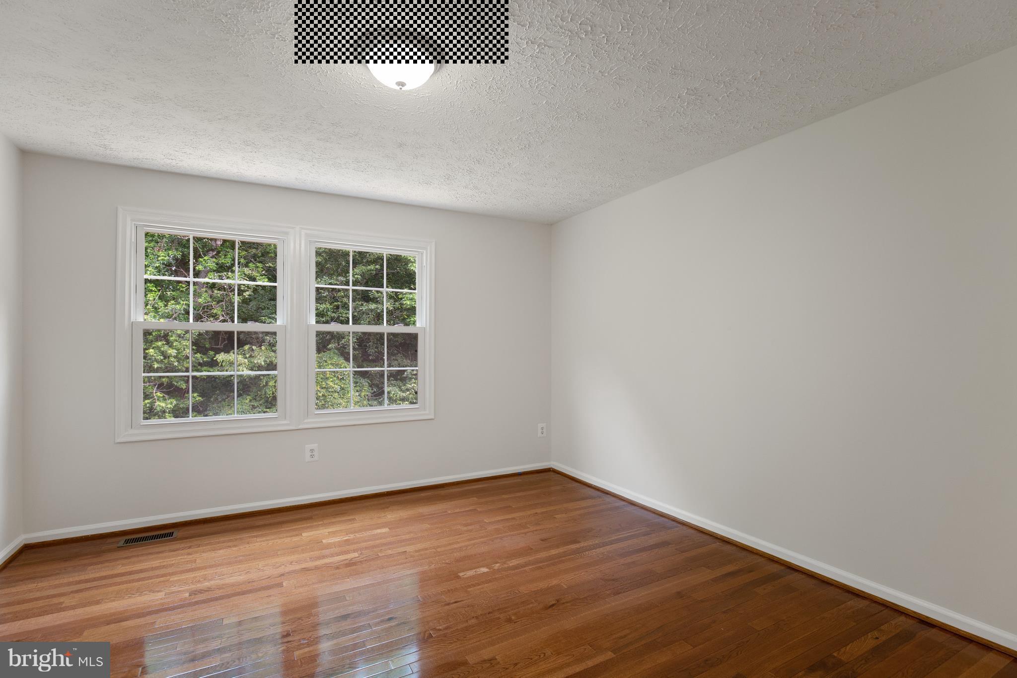 7534 Aspenpark Road Lorton, VA 22079 - Photo 4 of 29 Interior (General)