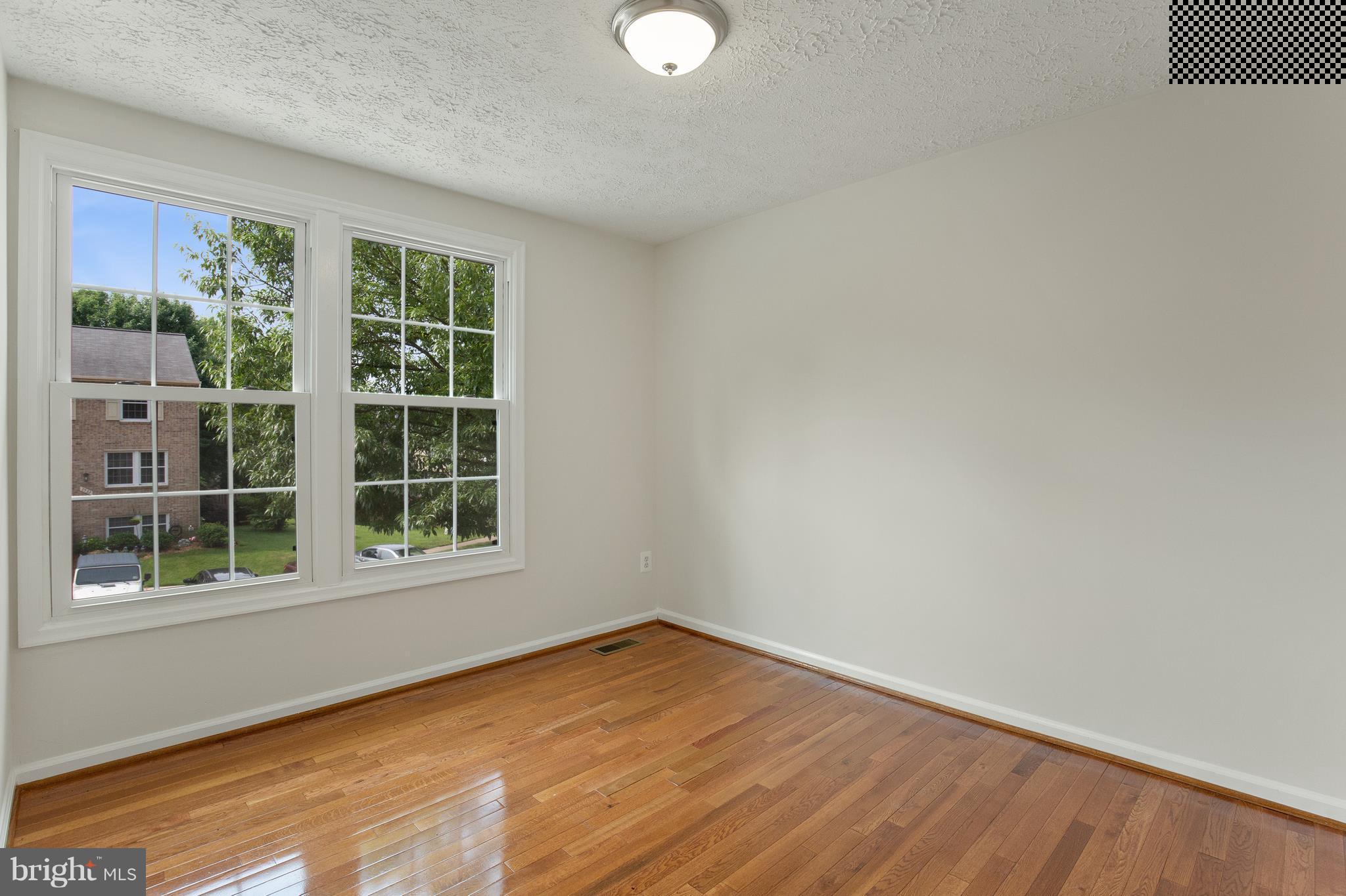 7534 Aspenpark Road Lorton, VA 22079 - Photo 9 of 29 Interior (General)