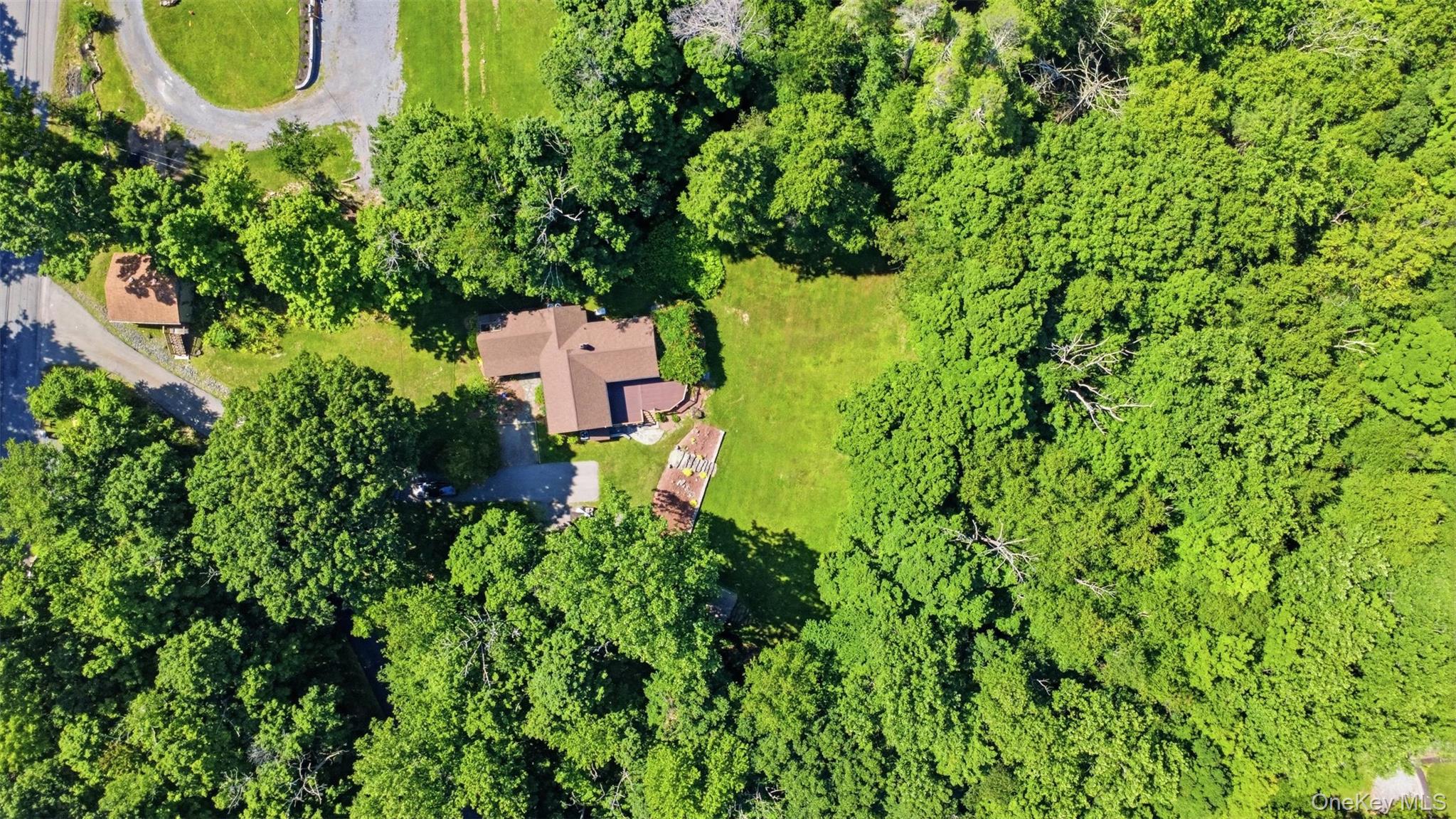 103 Old Ridge Road Warwick, NY 10990 - Photo 4 of 46 Gallery Image 4