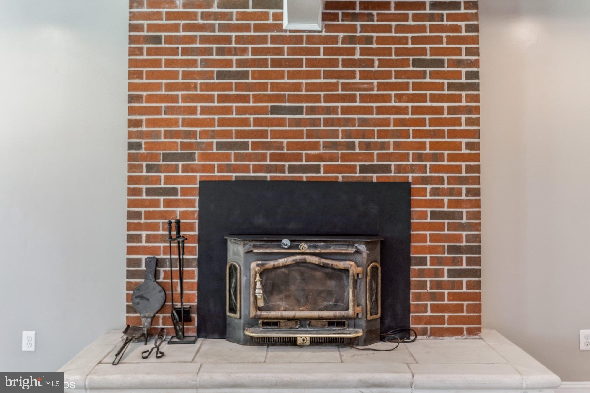 13480 Grandpas Road Nokesville, VA 20181 - Photo 15 of 39 Gallery Image 15