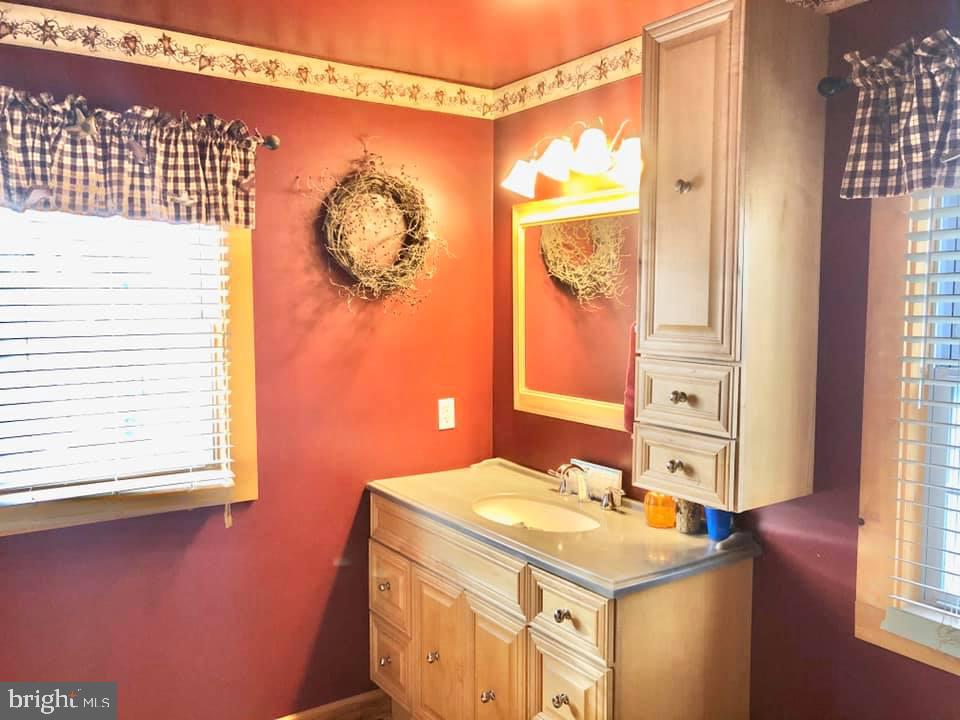 25107 Gov Stockley Road Georgetown, DE 19947 - Photo 51 of 61 Master Bathroom