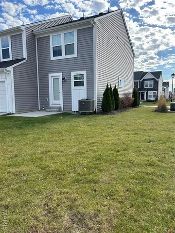 $2,150 | 219 Newal Way, O'Fallon, MO 63368