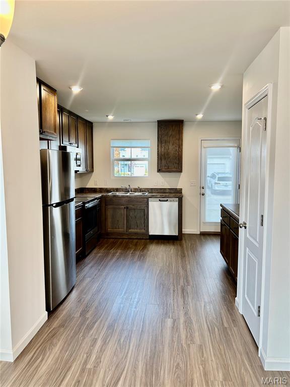 219 Newal Way O'Fallon, MO 63368 - Photo 7 of 30