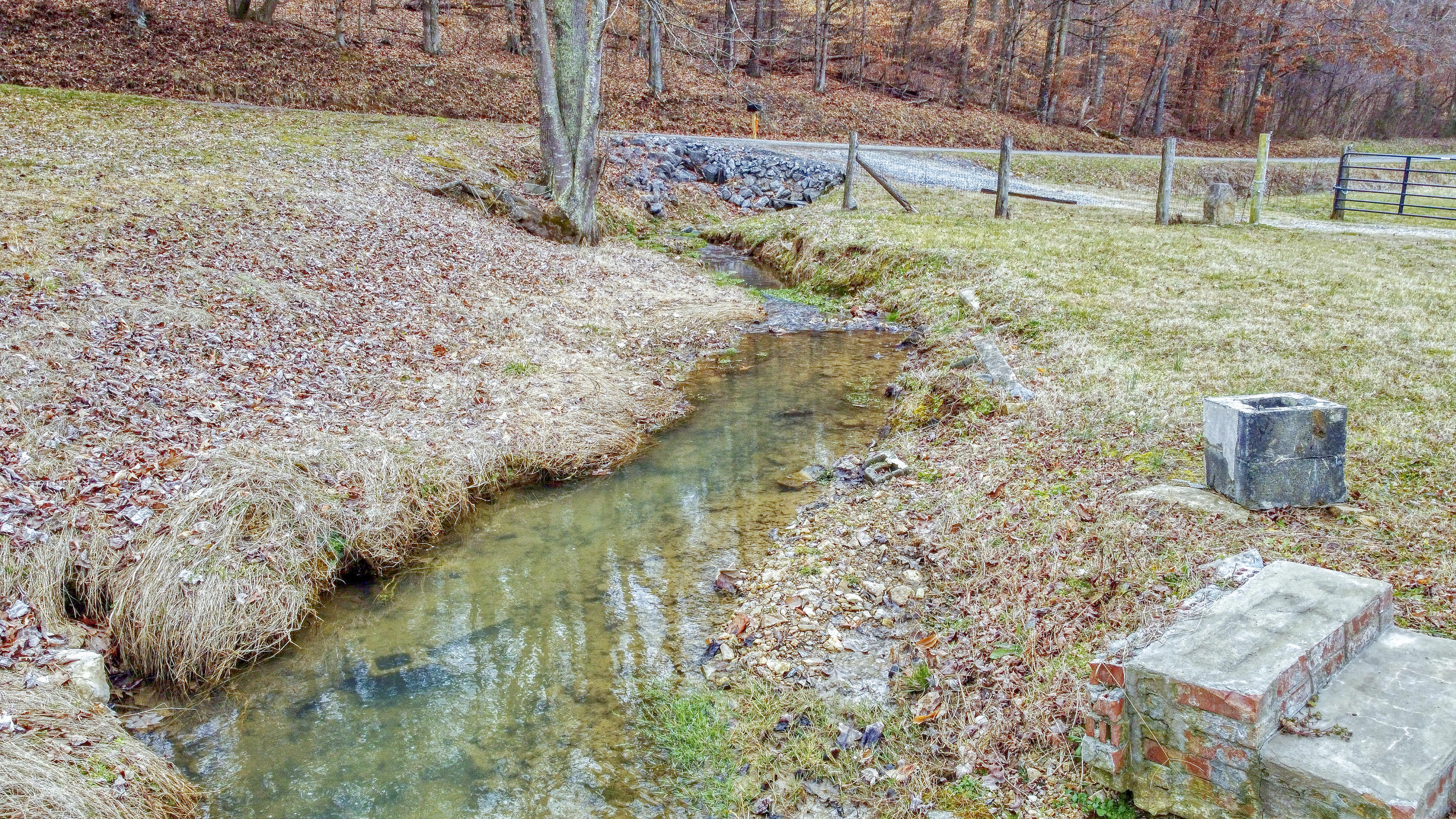 355 Watterson Gap Road Surgoinsville, TN 37873 - Photo 19 of 49 wattersongap_34