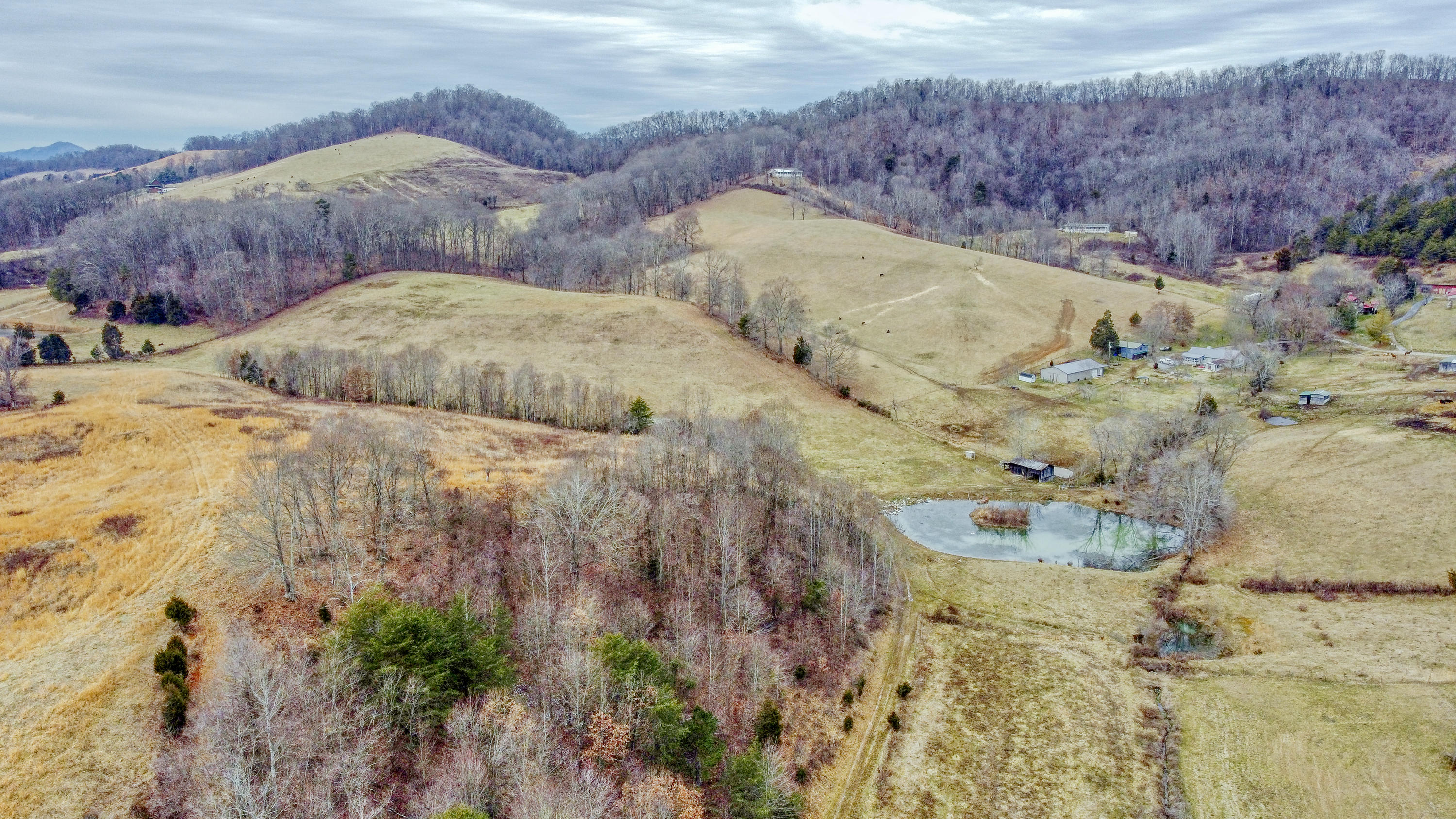 355 Watterson Gap Road Surgoinsville, TN 37873 - Photo 8 of 49 wattersongap_18