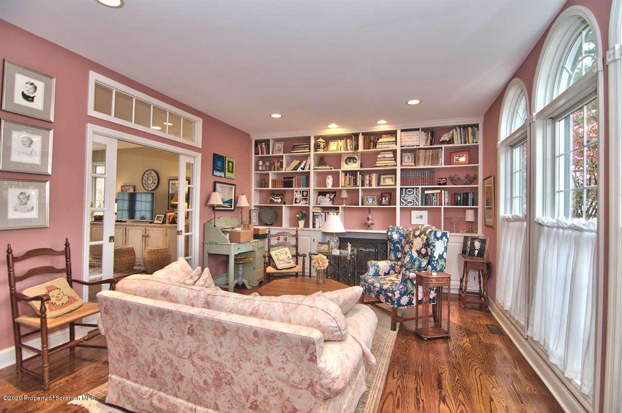 816 Saddle Loop Road Clarks Summit, PA 18411 - Photo 15 of 105 Gallery Image 15