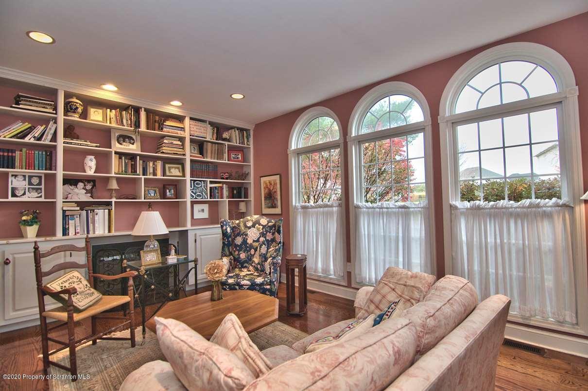 816 Saddle Loop Road Clarks Summit, PA 18411 - Photo 16 of 105 Gallery Image 16