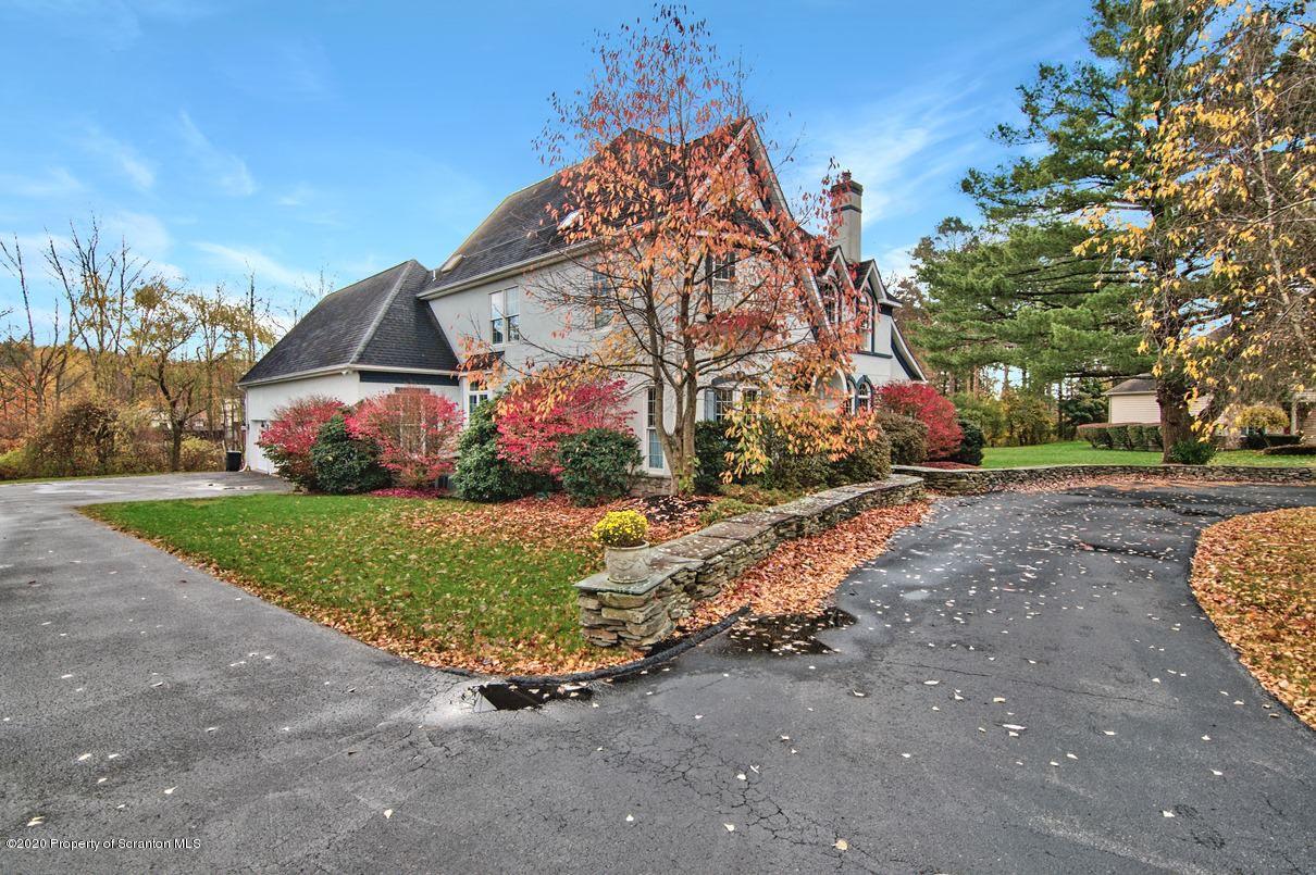 816 Saddle Loop Road Clarks Summit, PA 18411 - Photo 4 of 105 Gallery Image 4