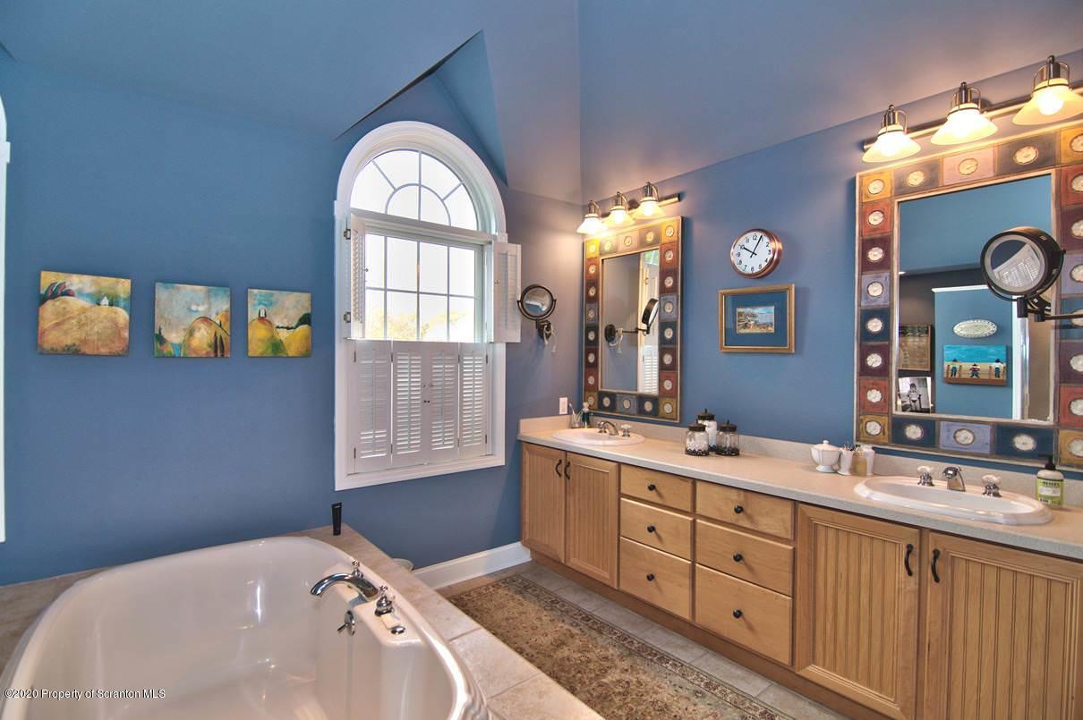 816 Saddle Loop Road Clarks Summit, PA 18411 - Photo 52 of 105 Gallery Image 52