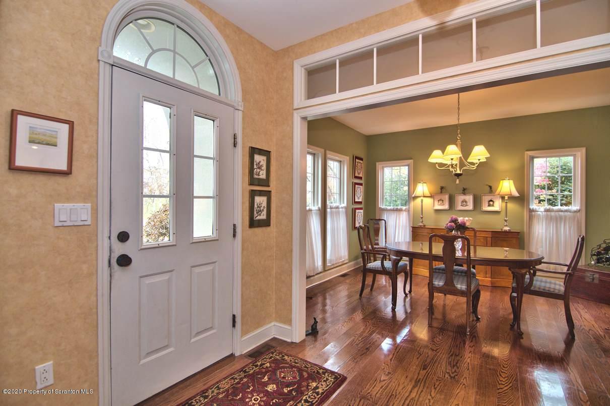 816 Saddle Loop Road Clarks Summit, PA 18411 - Photo 6 of 105 Gallery Image 6