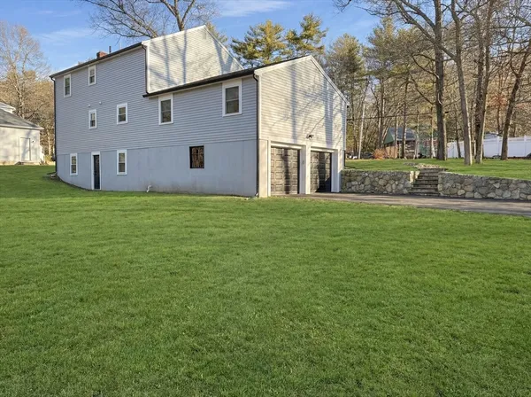 $1,179,000 | 82 Pleasant Street, Westford, MA 01886