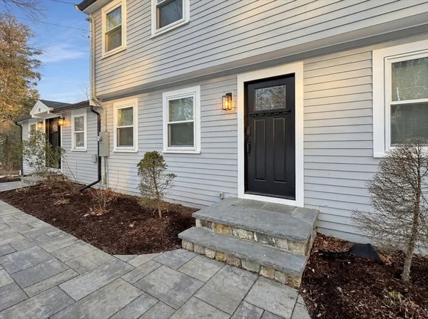 $1,179,000 | 82 Pleasant Street, Westford, MA 01886