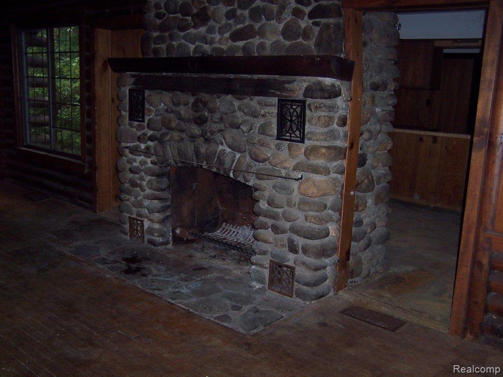 5449 Waldon Road Clarkston, MI 48348 - Photo 7 of 25 Waldon 5449 10 02 09 002