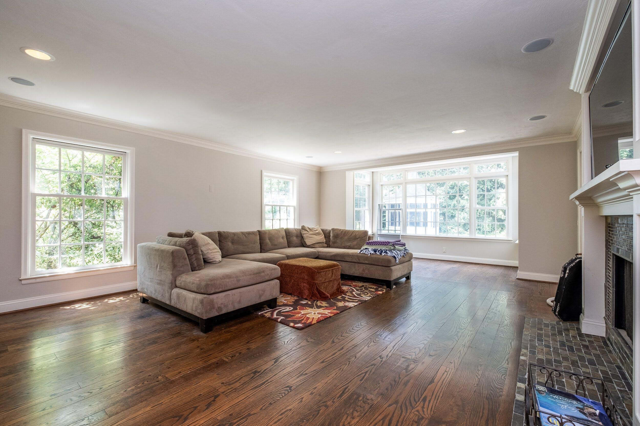 31677 Mountain View Road Franklin, MI 48025 - Photo 29 of 77 31677 Mountain View Rd (28 of 94)