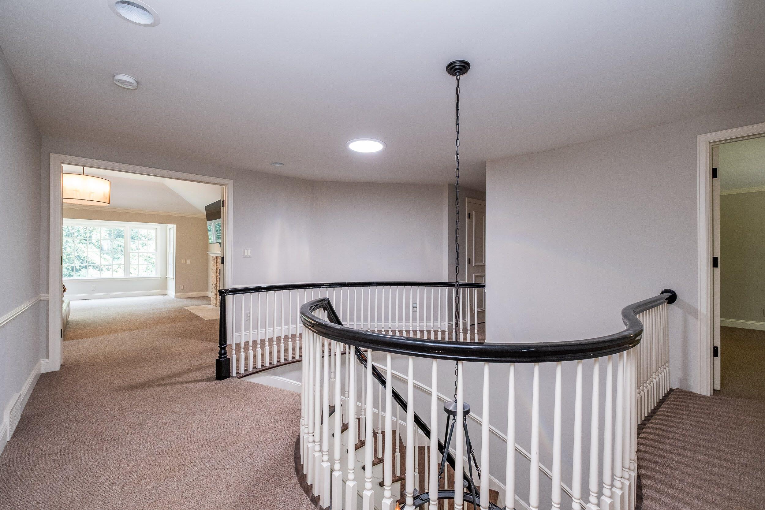 31677 Mountain View Road Franklin, MI 48025 - Photo 45 of 77 31677 Mountain View Rd (49 of 94)