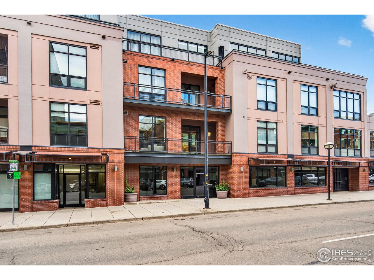 1360 Walnut Street, Unit 202 Boulder, CO 80302 - Photo 6 of 50 2nd floor with Balcony!