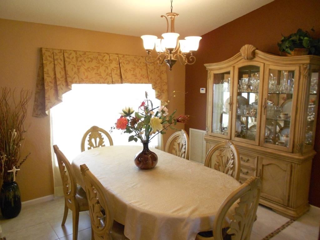 581 Southwest Halkell Avenue Port St. Lucie, FL 34953 - Photo 11 of 30 Dining